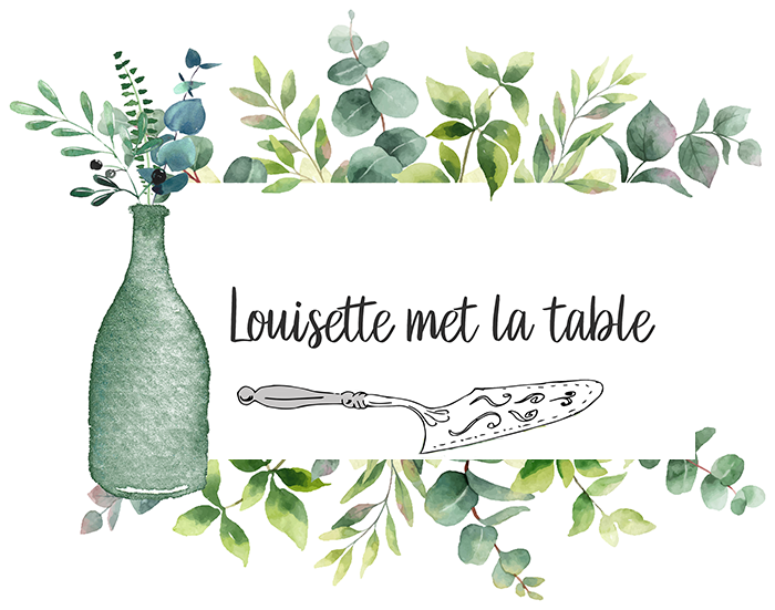 LOUISETTE MET LA TABLE